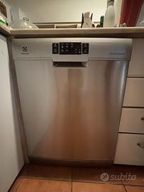 Lavastoviglie ELECTROLUX XXL