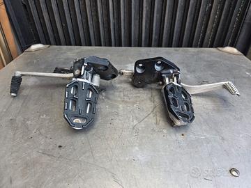 Pedane e leve Suzuki V-Strom DL 1000 anno 2007