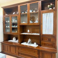 Parete attrezzata classica/arte povera