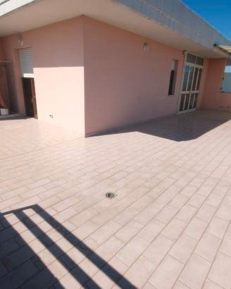 Appart.bilo a m.150 dal mare a VILLA ROSA