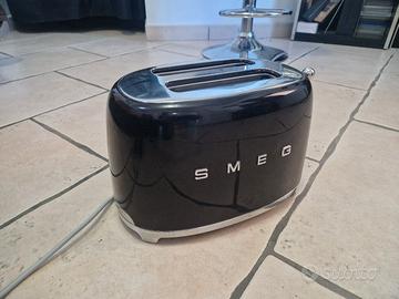 tostapane smeg in design rotto solo per esposizi