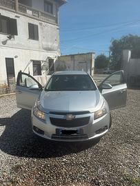 Chevrolet cruze ls is gor sale