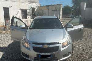 Chevrolet cruze ls is gor sale