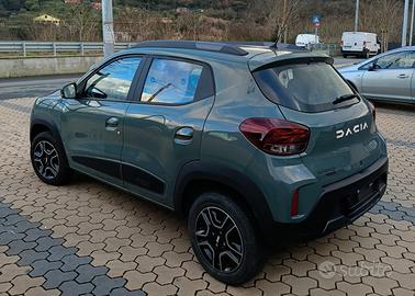 Privato vende Dacia Spring 2023 solo 30500 Km