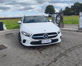 Mercedes-benz A 180 A 180 d Automatic Business Ext