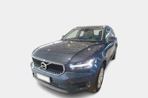 VOLVO XC40 T2 AUTOMATICO MOMENTUM SUV