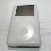 Apple iPod classic 10 GB terza generazione.