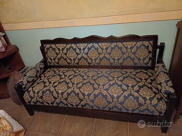 antico divano letto 