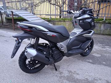 VOGE SR1 ADV 125cc NERO MOT. A LIQUIDO