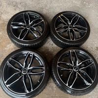 Cerchioni e gomme 4 stagioni