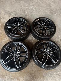 Cerchioni e gomme 4 stagioni