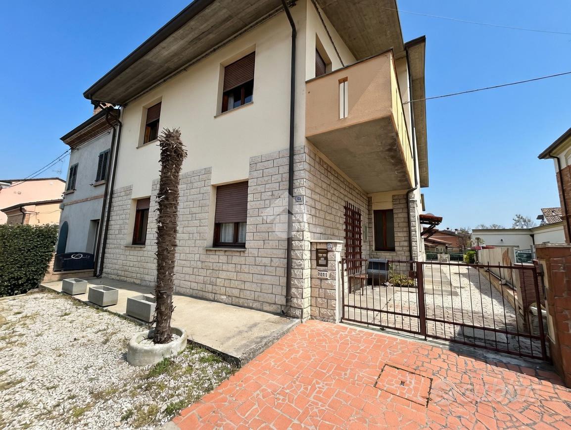 5 LOCALI A RAVENNA