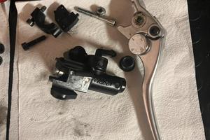 Pompa freno anteriore