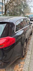 Opel insignia anno 2011..