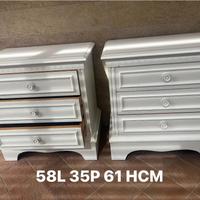 Coppia comodini in legno shabby chic