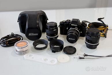 Nikon F3 hp del 1976 con ottiche e accessori