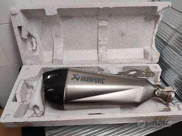 Akrapovič Slip-On Line 1390 Super Duke R 2024/2026