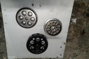 Frizione Husqvarna 250