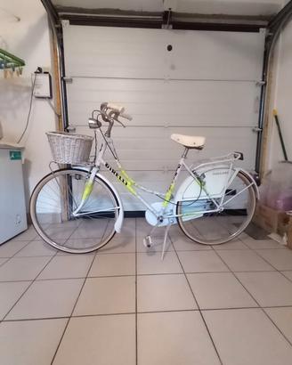 bici da donna mai usata