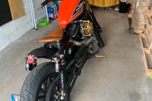 Harley 883 R special