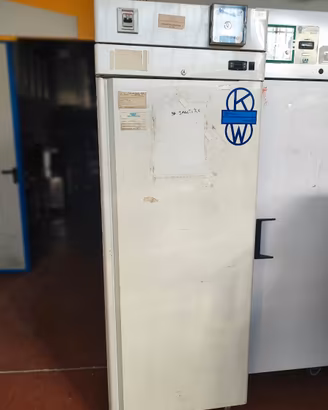 frigorifero con cassettoni funzionante