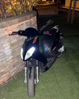 Aprilia sportcity 125