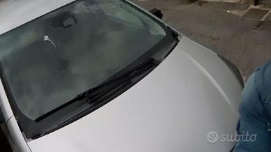 toyota yaris ibrida 2018