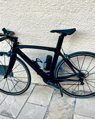 Bici da corsa full carbon