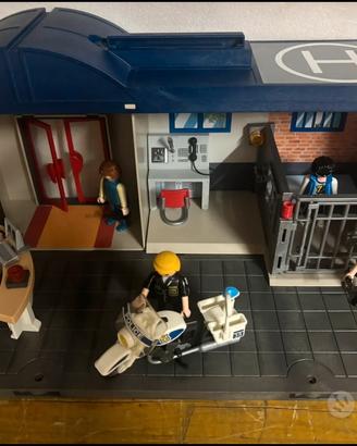 Stazione di Polizia valigetta PLAYMOBIL