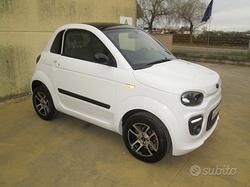 Microcar Due Young