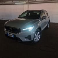 KM 0!! VOLVO XC40 B3 2.0 benzina MILD HYBRID 