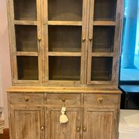 Credenza
