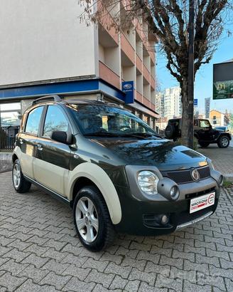 FIAT PANDA CROSS 4X4 1.3 MJT