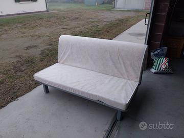 Letto matrimoniale divano
