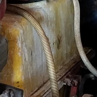 Trattore più attrezzi in blocco