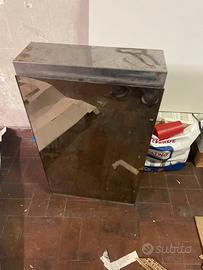Armadietto bagno metallo e specchio
