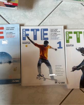 Libri scolastici usati di fisica per le superiori