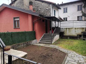 Prestigiosa Dimora nel Cuore di Bagnasco con Dépen