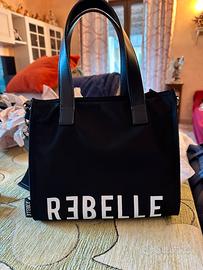 Borsa rebelle