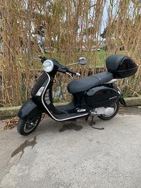 Vespa GT 200 L