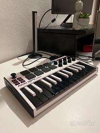 Akai Professional MPK Mini Edizione Bianca e Nera