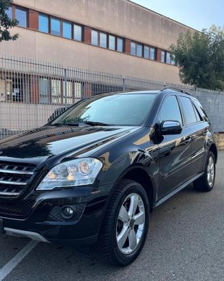 MERCEDES-BENZ ML 320 4Matic CDI Chrome 7G-TRONIC