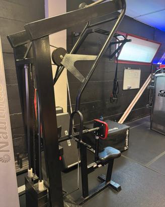 Row Machine - tecnogym old school