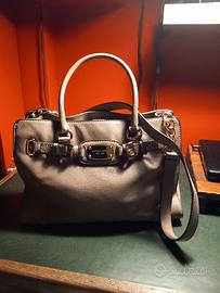 B O R S A Micheal Kors