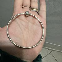 Bracciale e orologio