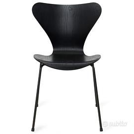 Sedia Fritz Hansen Series 7
