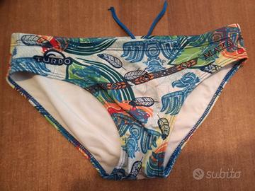 Set di 2 costumi da nuoto e pallanuoto marca Turbo