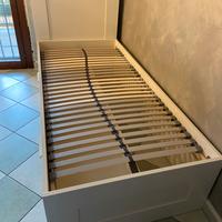 Letto singolo con cassettoni, testiera e rete