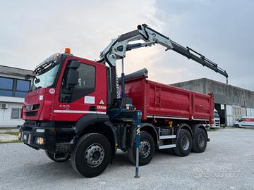 Iveco Trakker 410T45 8x4 Ribaltabile Gru Cormach 2
