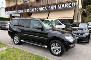 MITSUBISHI - Pajero - 3.2 DI-D 16V A/T 5p. Instyle